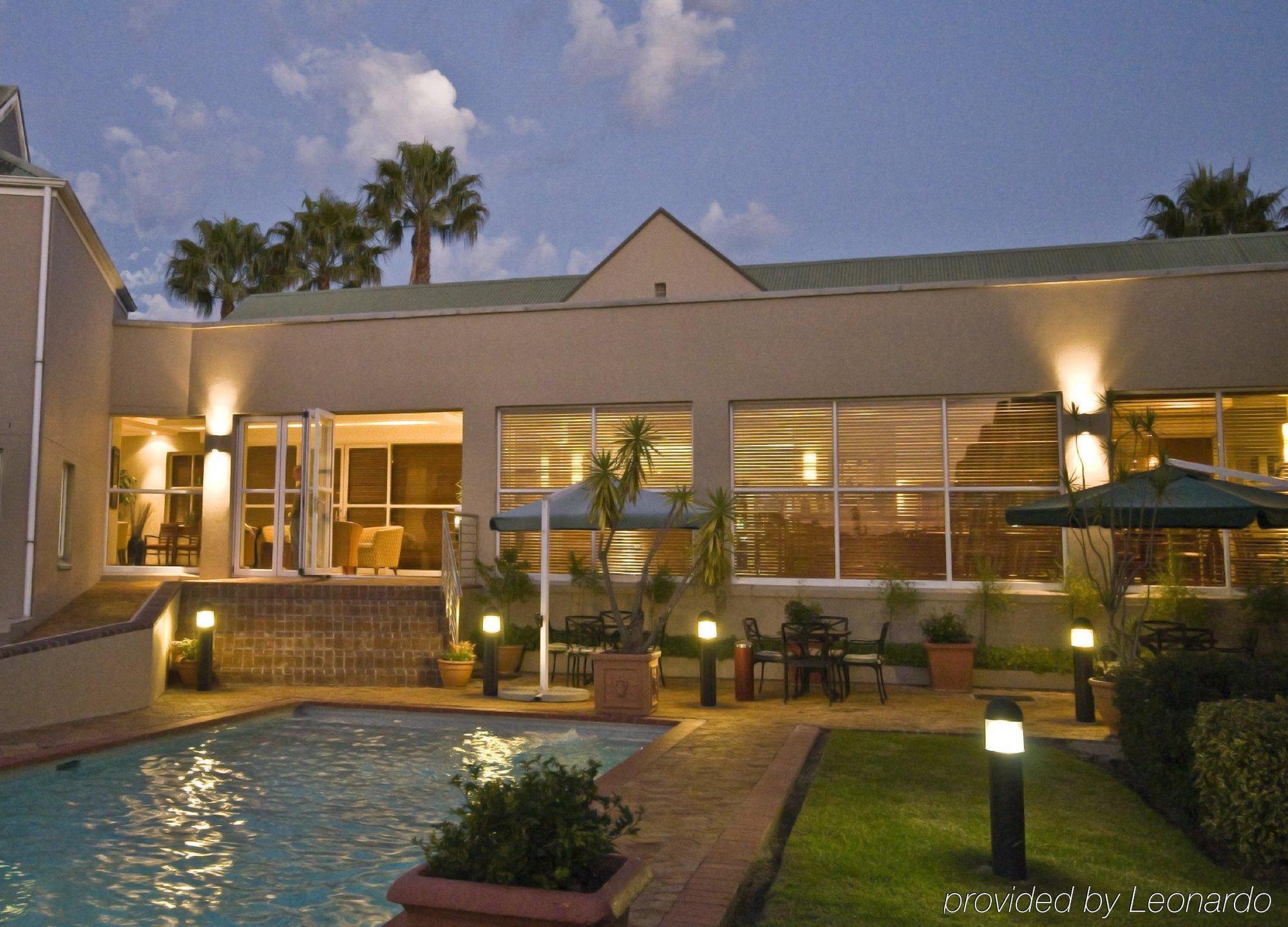 Town Lodge Bellville Exterior photo